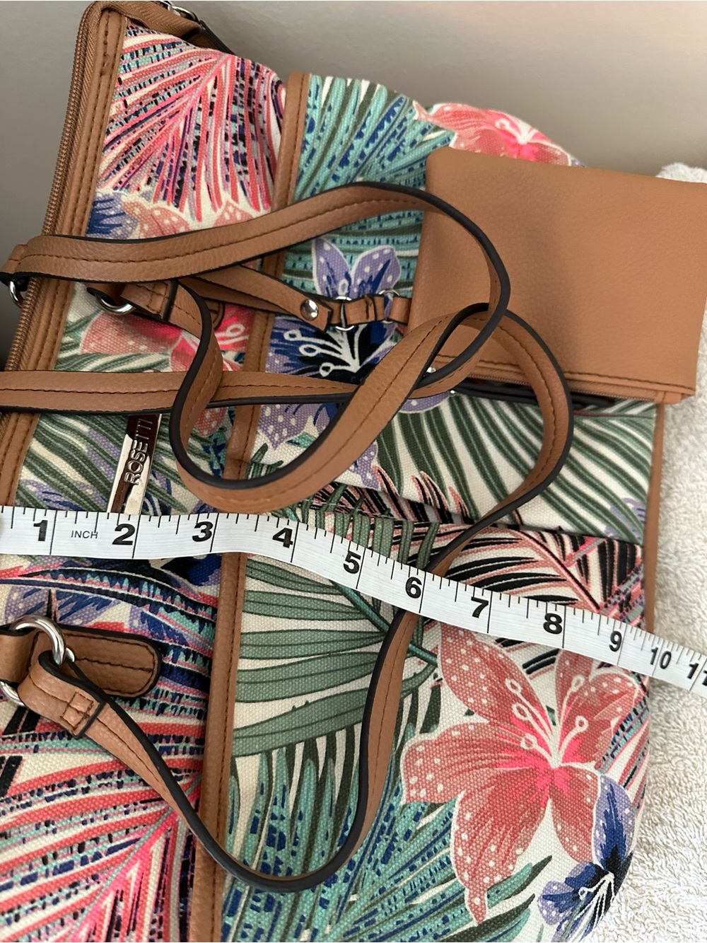 Rosetti Tan-Trim Tropical Floral Tote in Multicolor Print - Picture 11 of 11